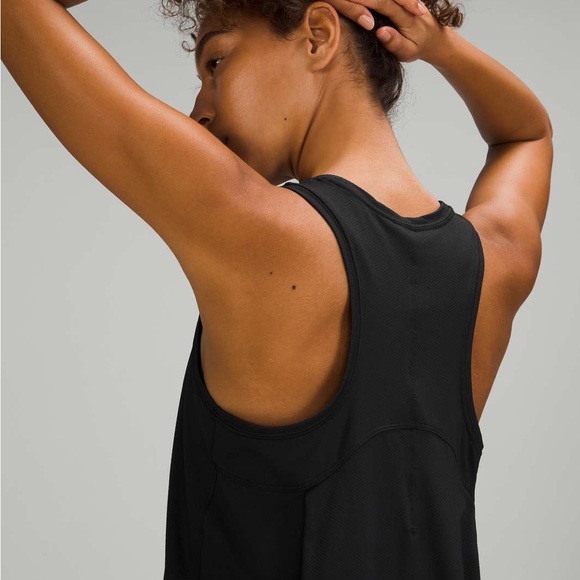 Lululemon Essential Tank *Train - Picture 4 of 4